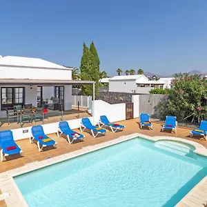 Villa Stephanie By Plus, Playa Blanca (Lanzarote)